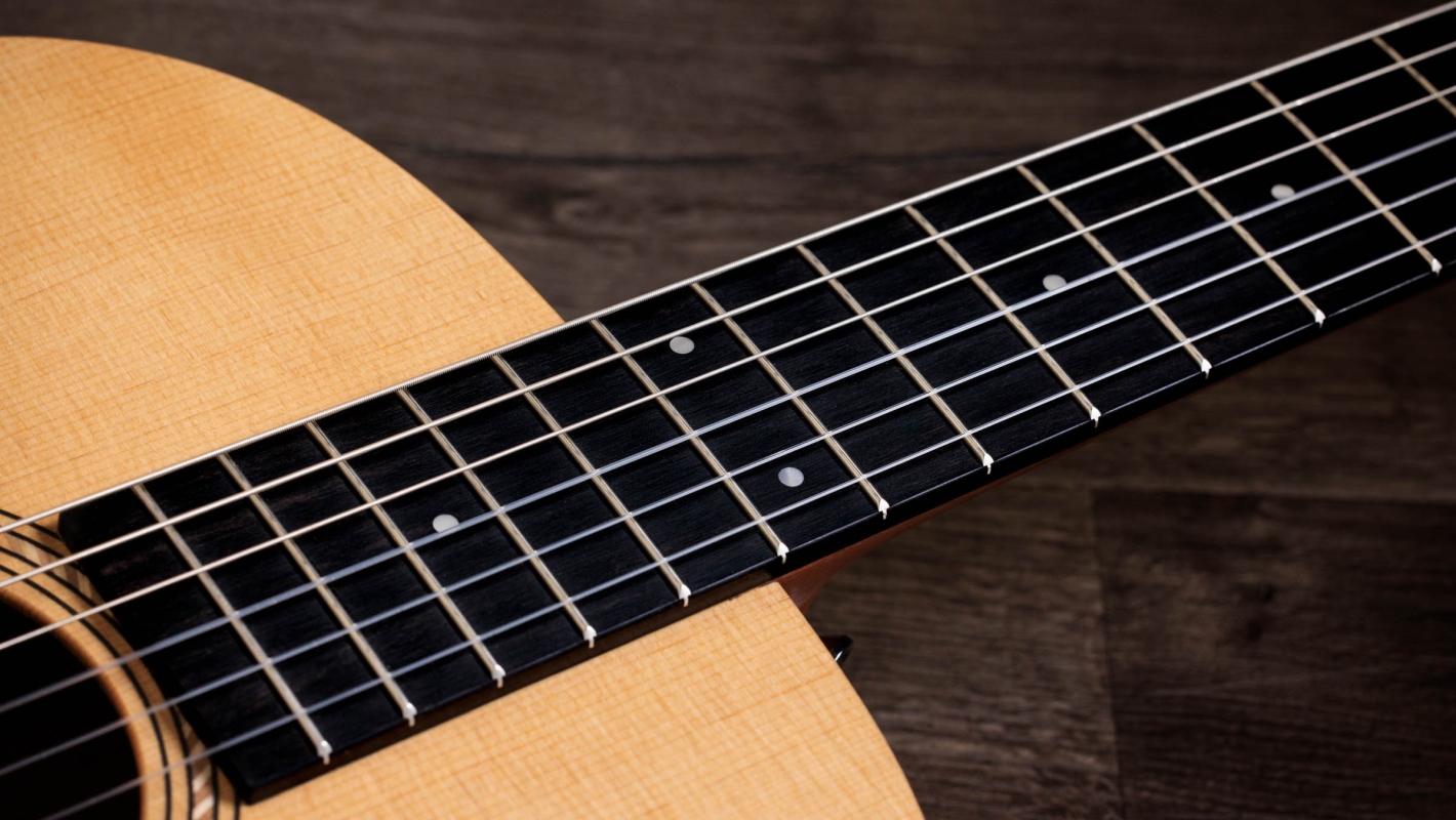 Academy 12e-N LTDHawaiian Koaアコースティックエレクトリック